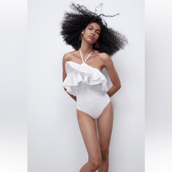 𝅺Zara RUFFLED RIB BODYSUIT white Sz L - Picture 3 of 10